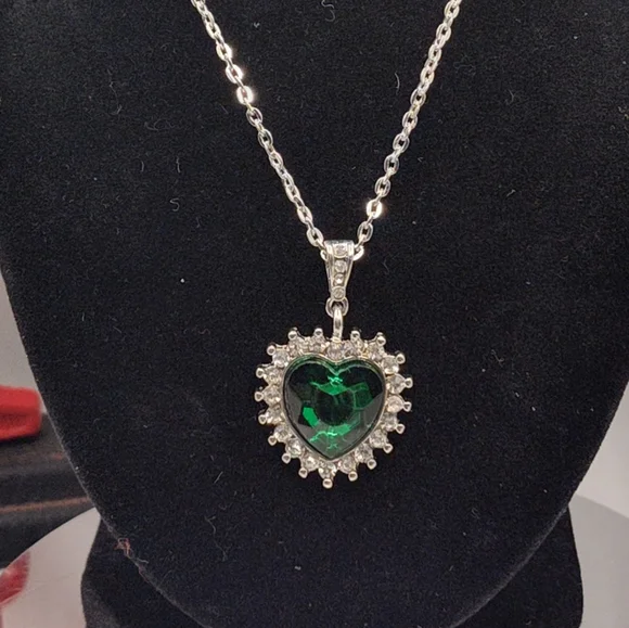 Jewelry Show Tonight at 9:45 pm CST. Theme - You are loved! ❤️💖😍🥰 - Picture 11 of 11